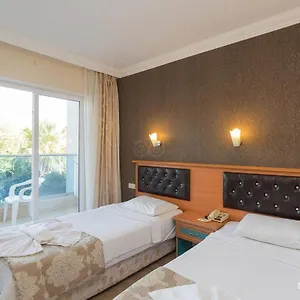 epic-hotel-and-aparts.aegeanhotels.net/