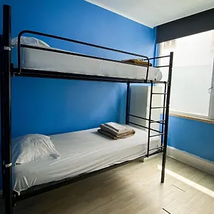 urban-garden-hostel.hotels-lisbon-portugal.com/